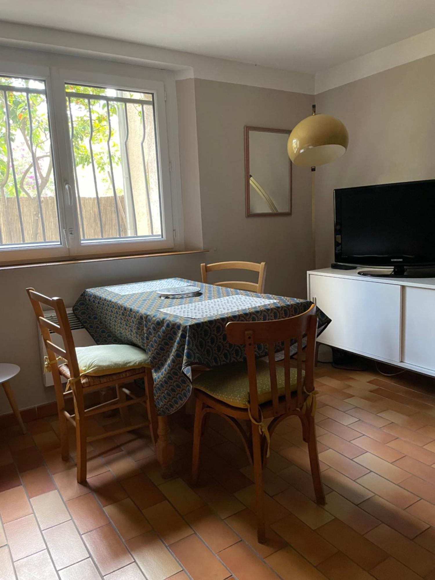 2 Appartements Calmes Frejus Exterior photo